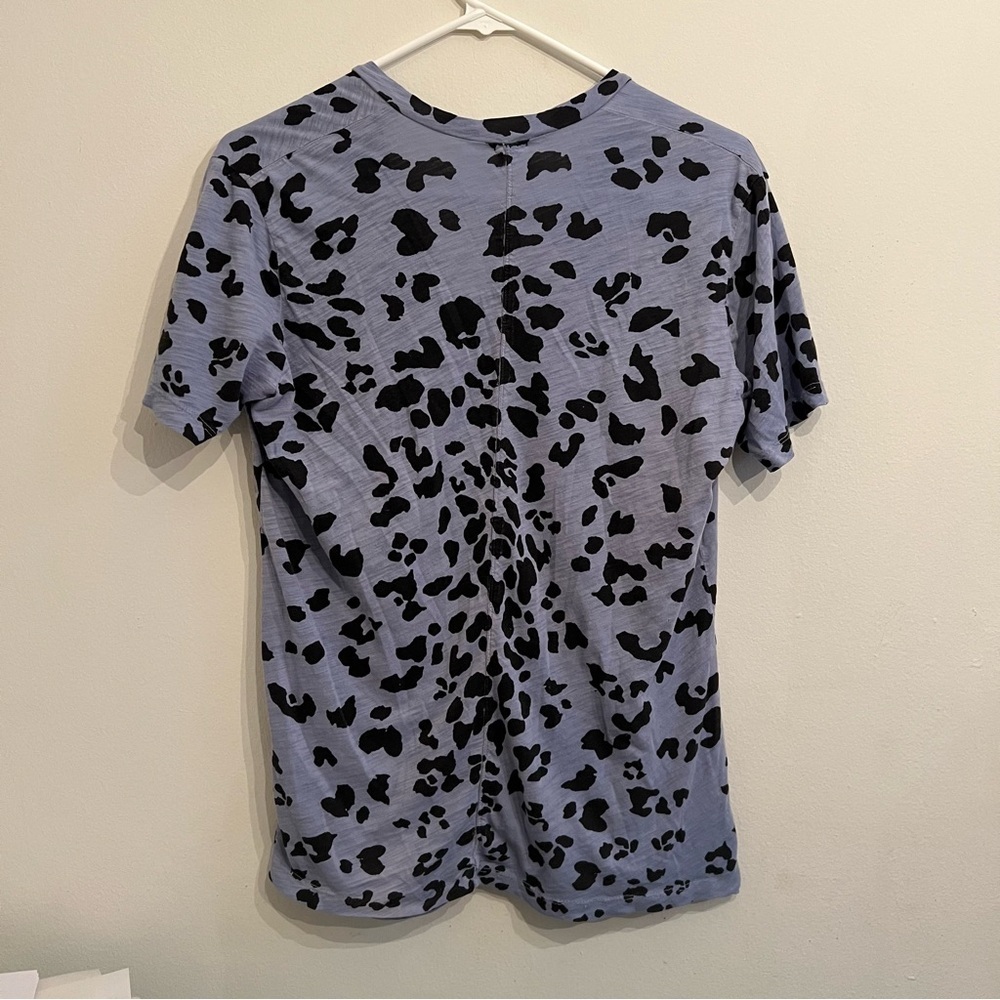 Monrow Leopard Tee - Picture 2 of 4